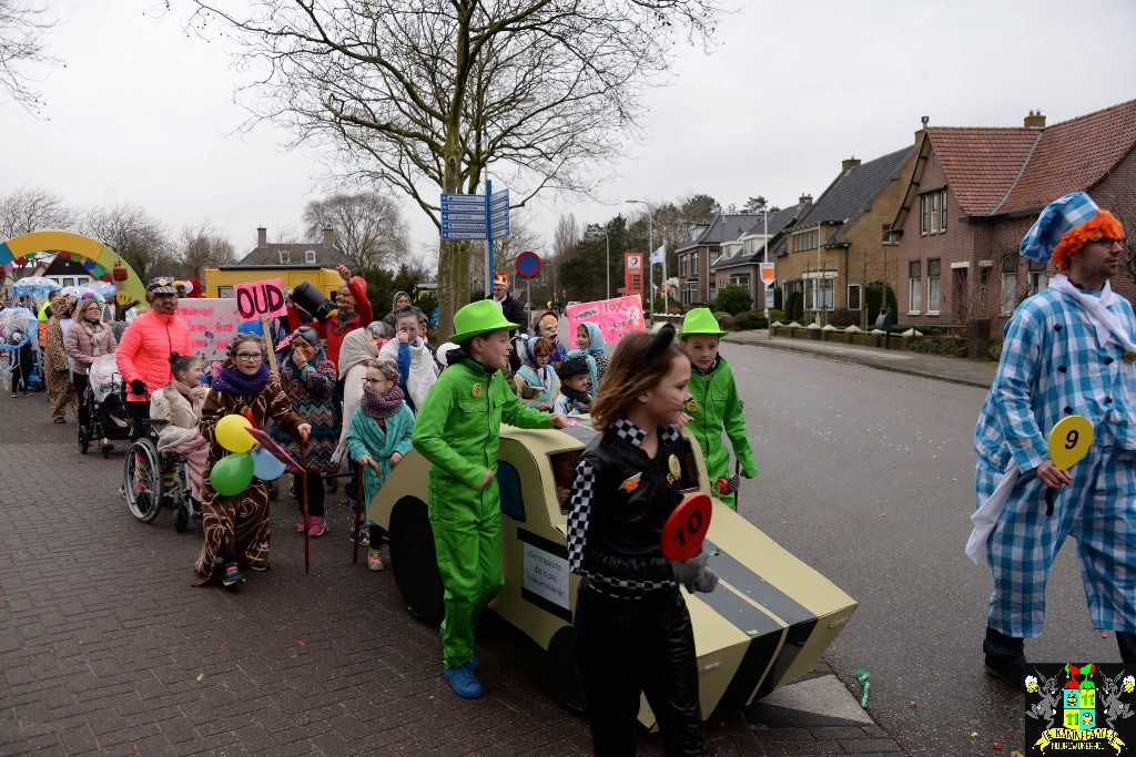 ../Images/Kinderoptocht 2017 017.jpg